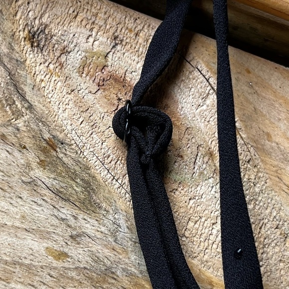 Lily white Francesca’s black side tie skinny strap tank top - women’s medium - Picture 4 of 8